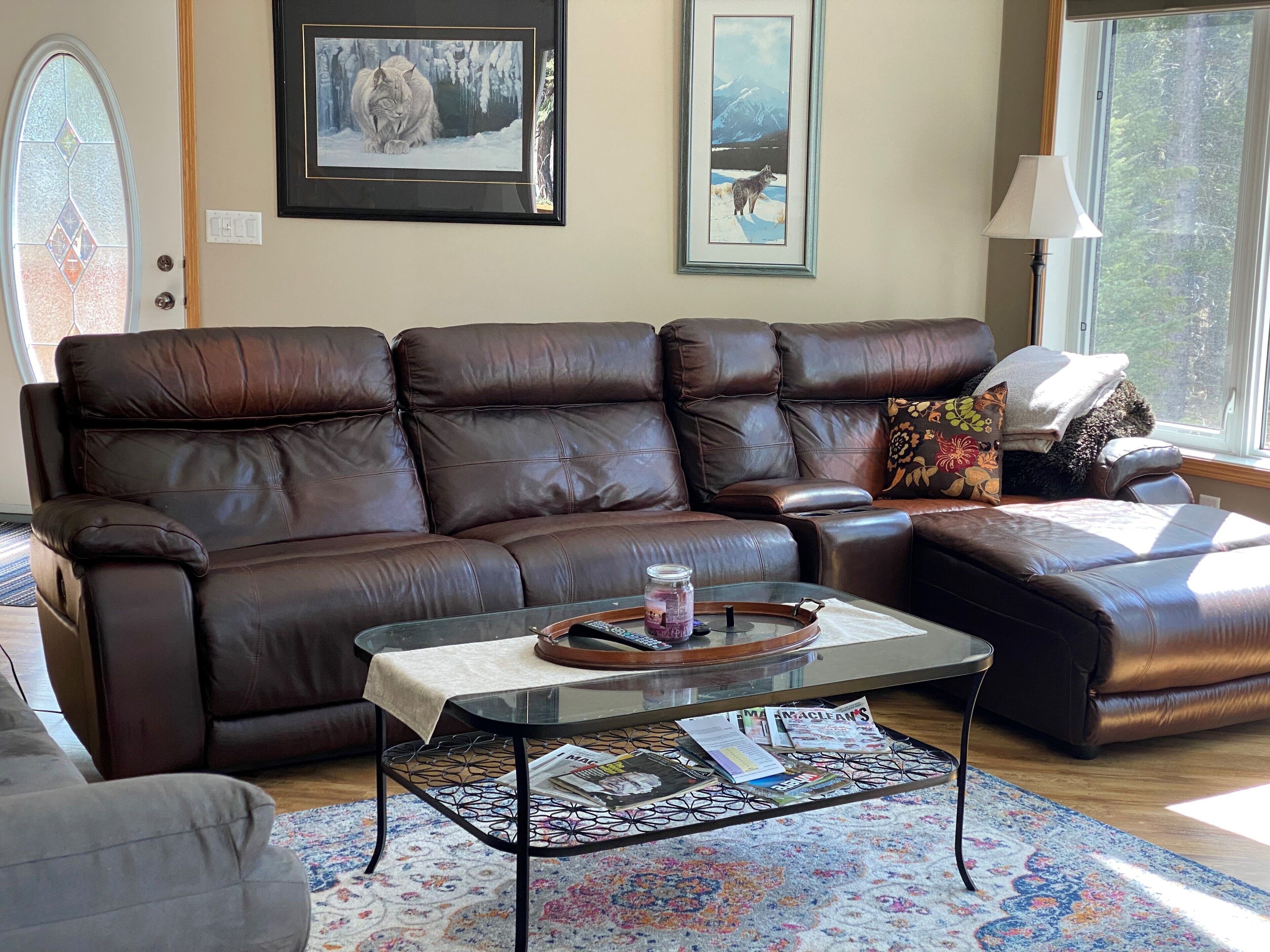 Shunda Creek Place is 5 star VBRO mountain retreat.