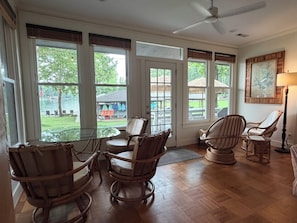 Interior - Sycamore Cove: Flat Shady Lot, 5 King BR's+Bunkroom, Quiet Slough, Kayaks (Eclectic)