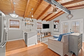 Casa (Seaside Serenity (3/2)) | Exterior