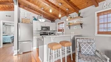 House (Seaside Serenity (3/2)) | Exterior