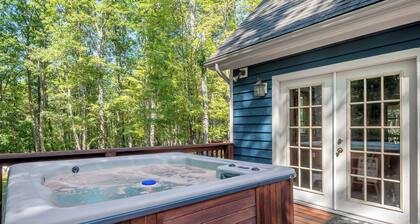 Black Bear Retreat by Taylor Made Deep Creek