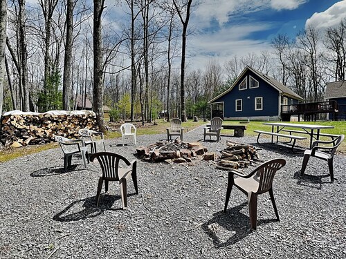 Black Bear Retreat by Taylor Made Deep Creek
