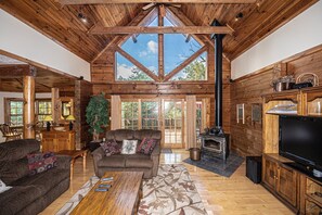 House (5 Bedrooms) | Property amenity - Big Bear by Taylor Made Deep Creek (McHenry)