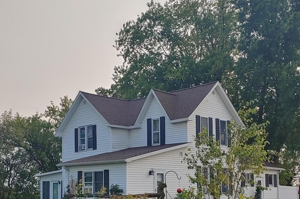 Red Boar Ridge- 3 Bedroom Farmhouse