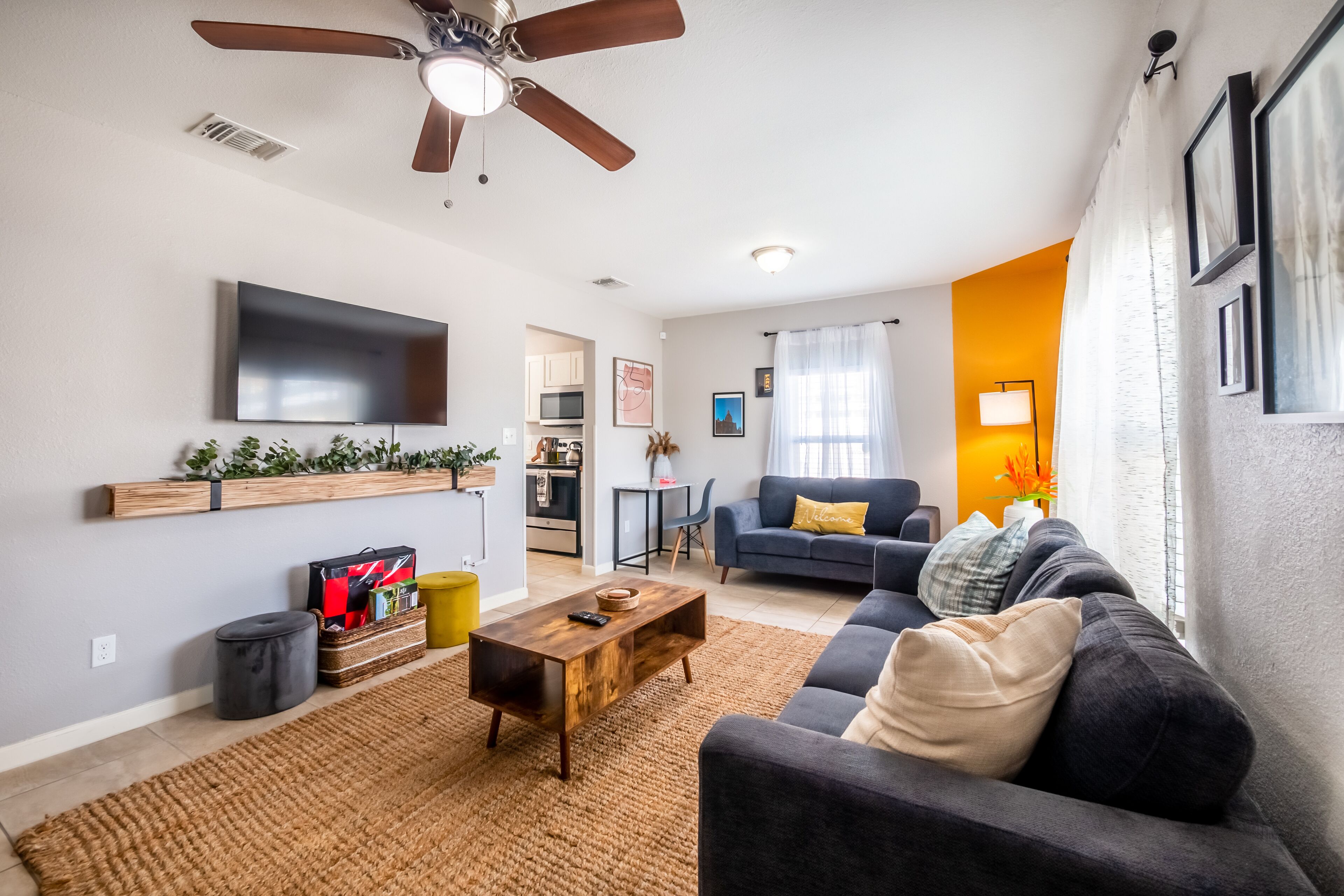 Modern Home 7 min: Riverwalk, Pearl,ATT Center-Perfect for small family vacay!