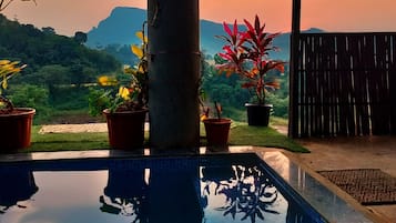 Piscina externa