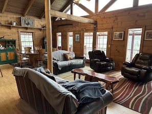 Smart TV, fireplace, table tennis