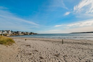 Beach nearby, sun loungers