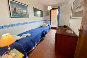 3 bedrooms, iron/ironing board, travel crib, free WiFi