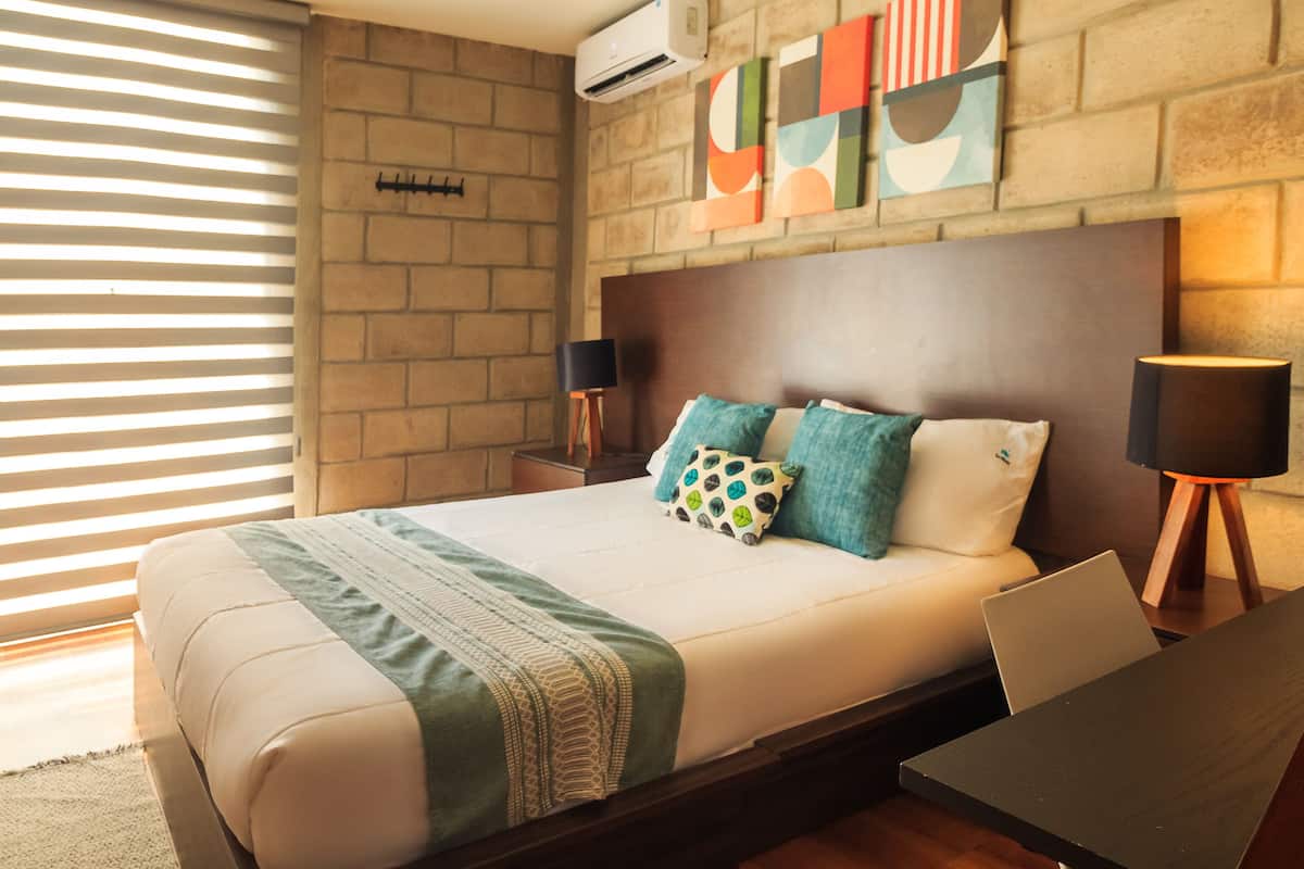 Design Loft, 1 Bedroom, Terrace | 1 bedroom, premium bedding, down duvets, individually decorated