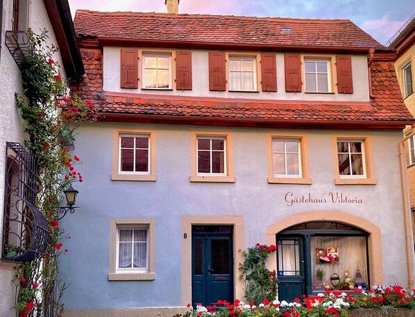 Exterior - Large & Quiet 2-Level Home in Old City (Rothenburg ob der Tauber)