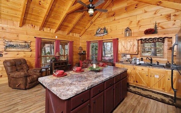 المنشأة من الداخل