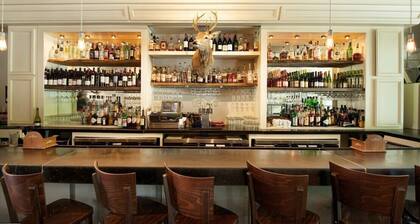 East ATL Escape |Steps to MARTA |Easy Stadium Ride