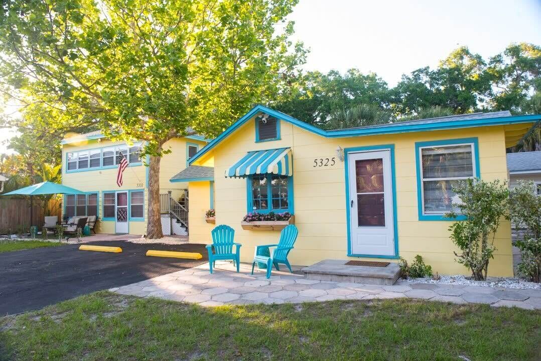 The Brenda Ann/Pet Friendly/Walk to downtown!