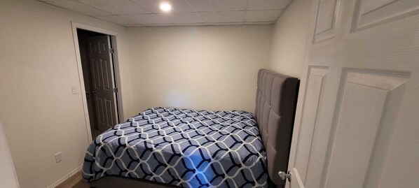 2 bedrooms, WiFi, wheelchair access - Home on the hill (Port Coquitlam)