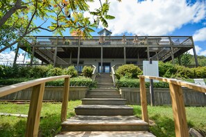 House (5 Bedrooms) | Property amenity - Boxer Overlook by Taylor Made Deep Creek (Oakland)