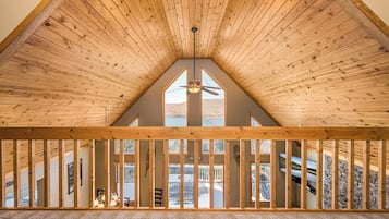 House (5 Bedrooms) | Property amenity