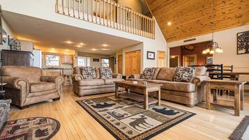 House (5 Bedrooms) | Property amenity