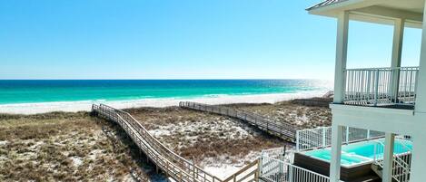 Playa en los alrededores