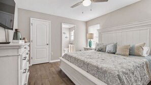 4 chambres, matelas mémoire de forme, fer et planche à repasser