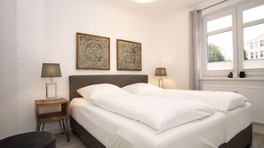 2 室のベッドルーム、WiFi