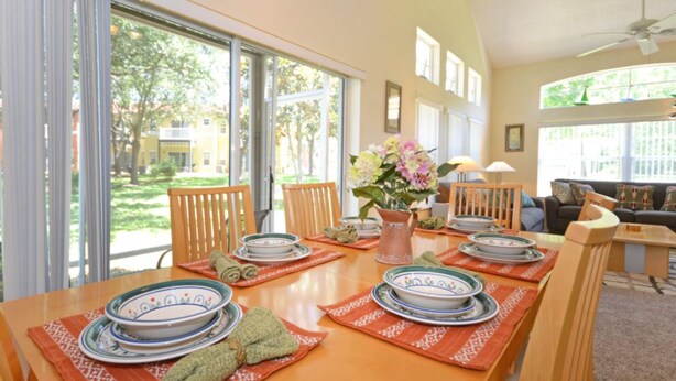 Townhome, 4 Bedrooms | In-room dining - Isla Bonita (Kissimmee)