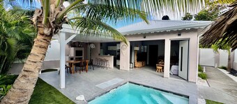 Villa Pain de sucre 2 bedrooms swimming pool, 200m from la caravelle beach.