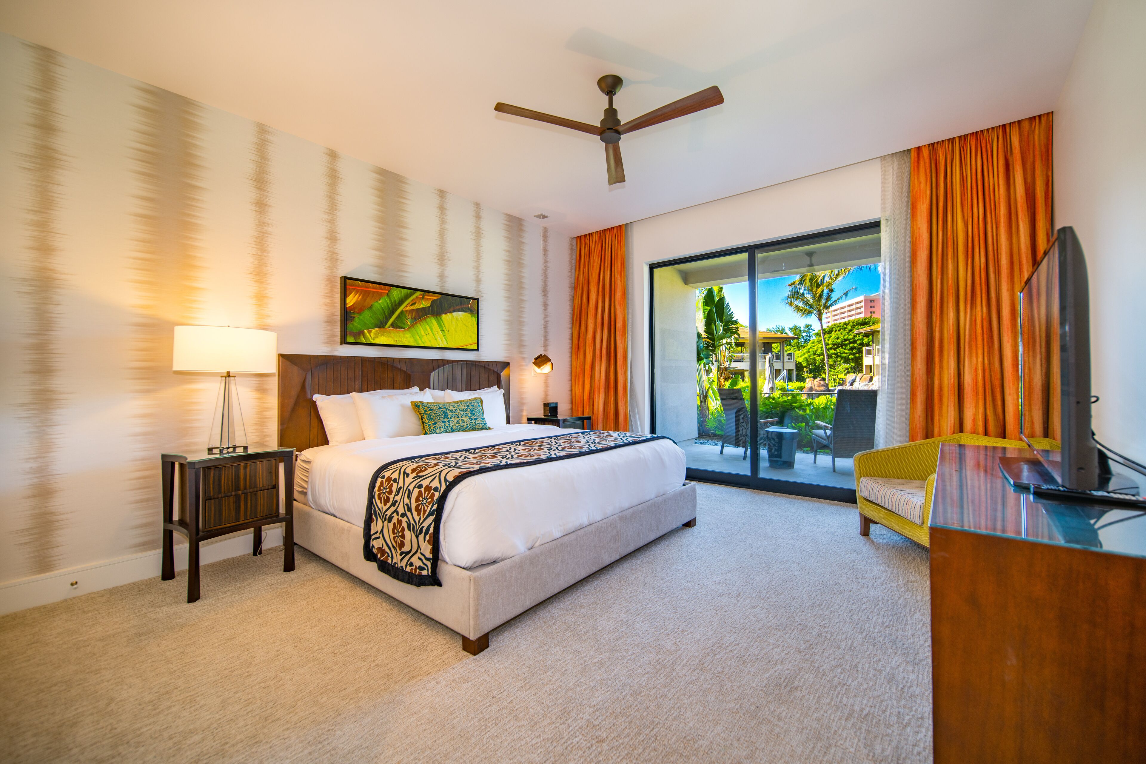 New Garden View Villa Private Residences w/ Lanai + Full Kitchen