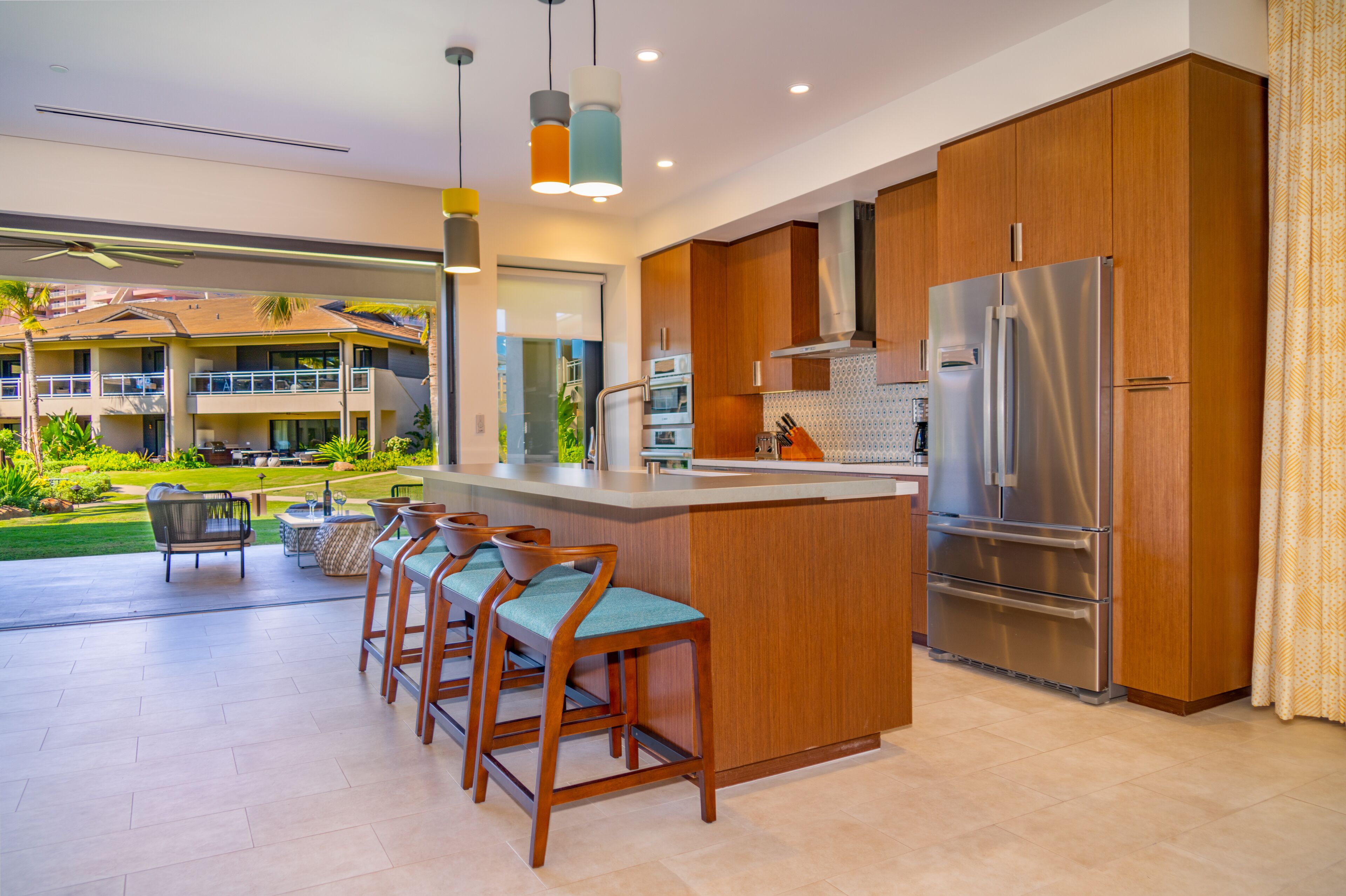 New Garden View Villa Private Residences w/ Lanai + Full Kitchen