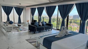 Executive-penthouselejlighed | 1 soveværelse, dundyner, senge med madrasser af memory foam