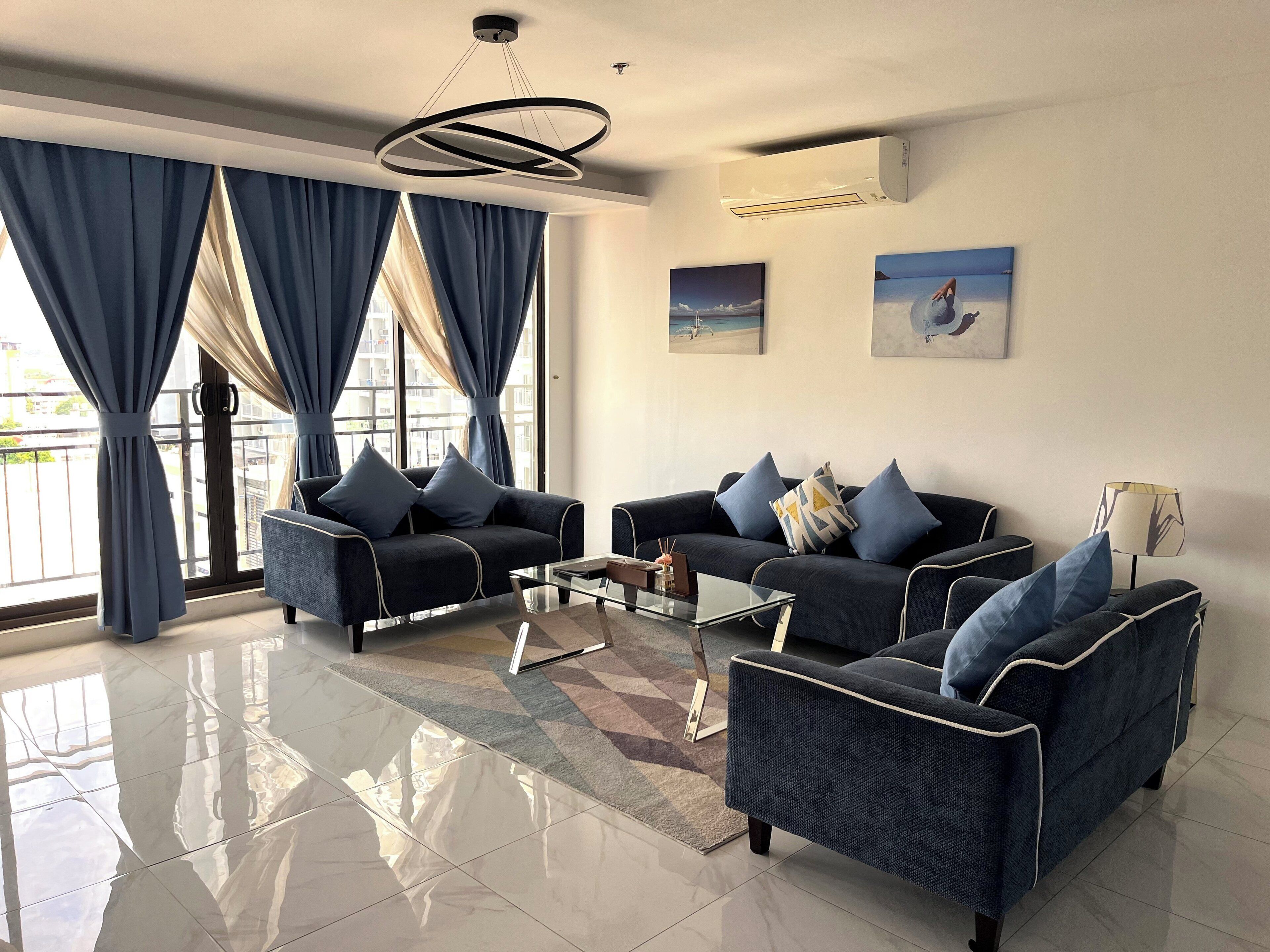 ดีลักซ์เพนท์เฮาส์ | บริเวณนั่งเล่น | สมาร์ททีวี