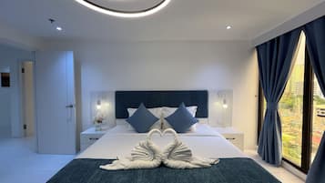 Premier Penthouse | Down duvets, memory-foam beds, in-room safe, individually decorated