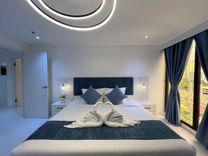 Cobertura premier | Edredons de pluma, camas com colchões de espuma com sistema de memória