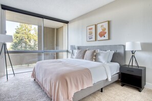 2 chambres, fer et planche Ă repasser, Wi-Fi, draps fournis