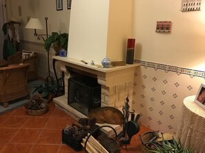 Interior - High quality furnished, 4 minutes walk to São Martinho do Porto Bay. (São Martinho do Porto)