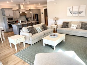 智能电视、Hulu、流媒体服务