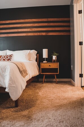 4 soverom, strykejern/-brett, reiseseng for barn og wi-fi (inkludert)