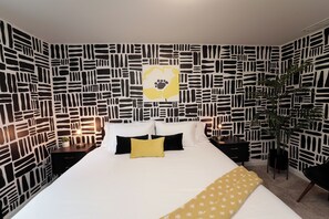 4 bedrooms, iron/ironing board, travel crib, free WiFi