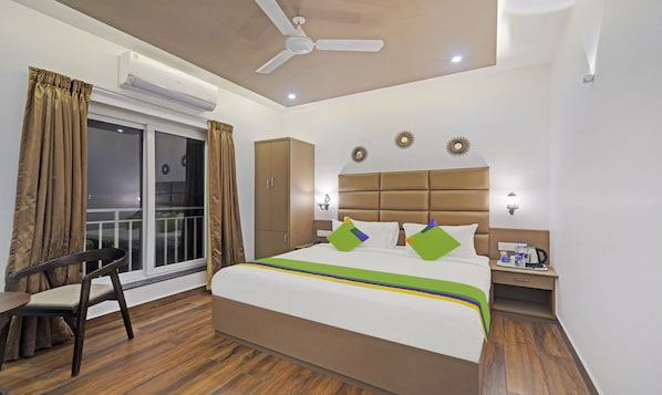 Desk, iron/ironing board