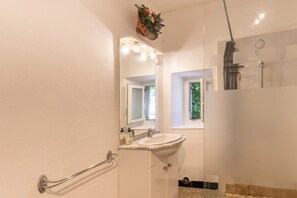 Dusche