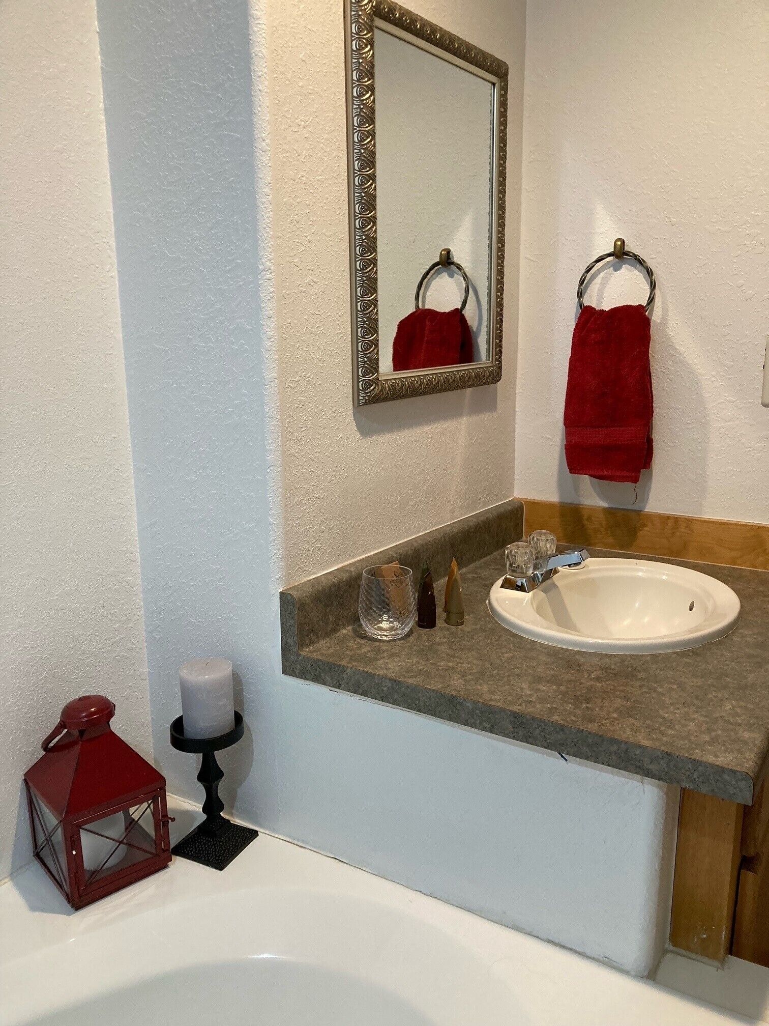 Private B&B Suite in the Heart of the Hills!