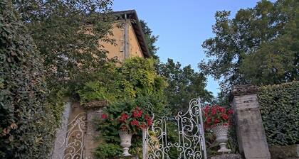 Character villa, 5 minutes walk from the city center