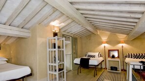 8 Schlafzimmer, WLAN