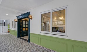 Property entrance - Treebo Chandraprasth Residency (Nagpur)