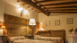 7 bedrooms, WiFi