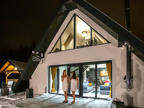 Mountain Stay with Hot Tub