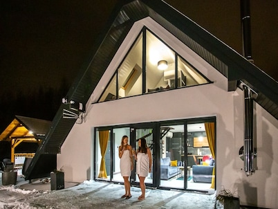 Mountain Stay with Hot Tub