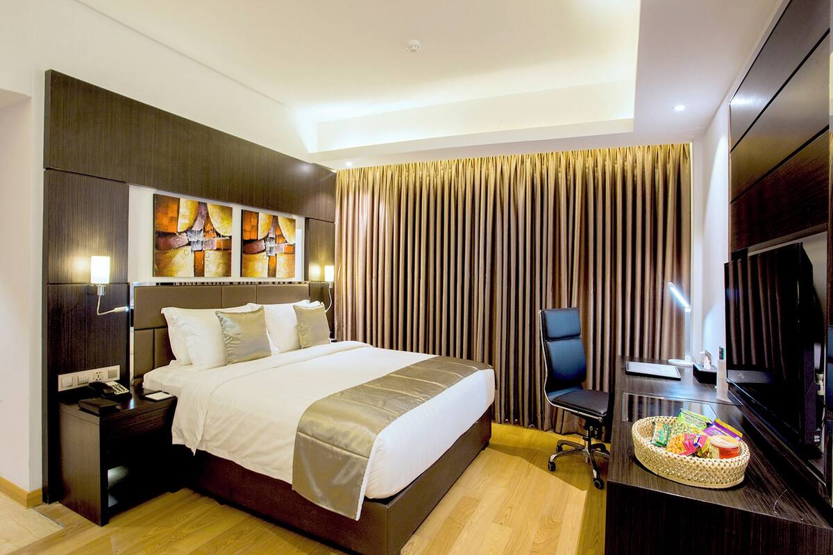 Superior Studio, 1 Bedroom, City View