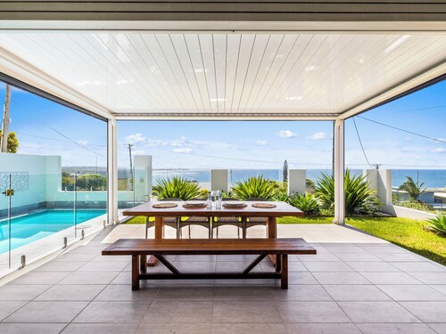 Horizons -Oceanview Luxury Retreat with Plunge Pool