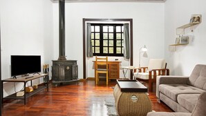 电视、壁炉